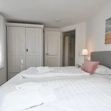 Doppelhaushaelfte Boehler Strandhus Holiday home Bohl