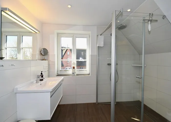 Doppelhaushaelfte Boehler Strandhus Feriehus